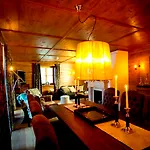 Bentleys House 5*