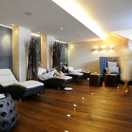 Bentleys House