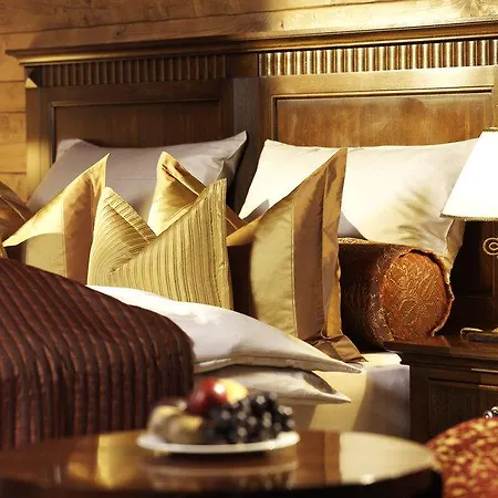 Bentleys House Ξενοδοχείο 5*